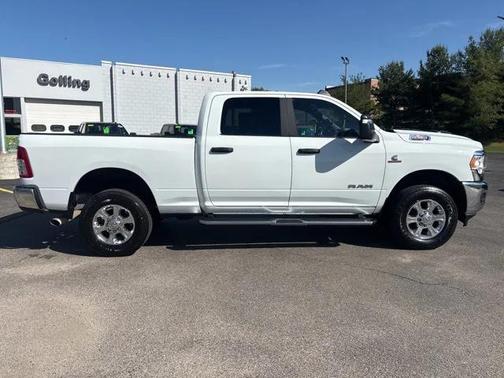2024 RAM 2500 Big Horn Crew Cab 4x4 64' Box