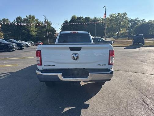 2024 RAM 3500 Big Horn