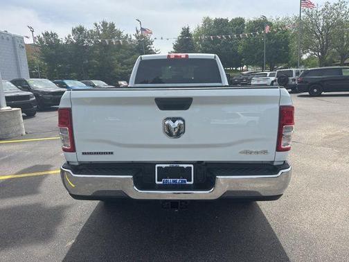 Bright White Clearcoat 2024 RAM 3500 Big Horn