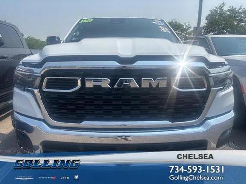 2025 RAM 1500 Big Horn Crew Cab 4x4 57' Box