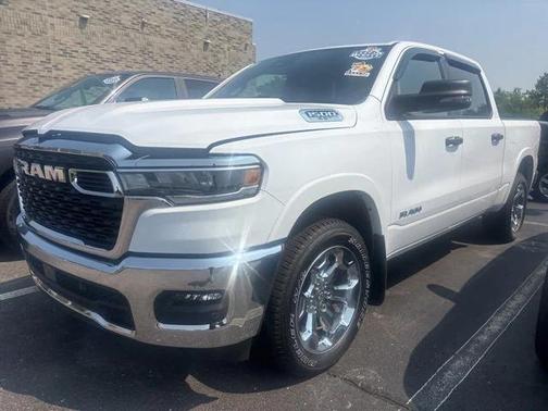 2025 RAM 1500 Big Horn Crew Cab 4x4 57' Box