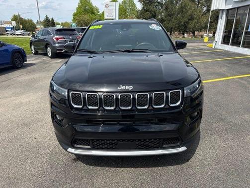 Diamond Black 2023 Jeep Compass Limited