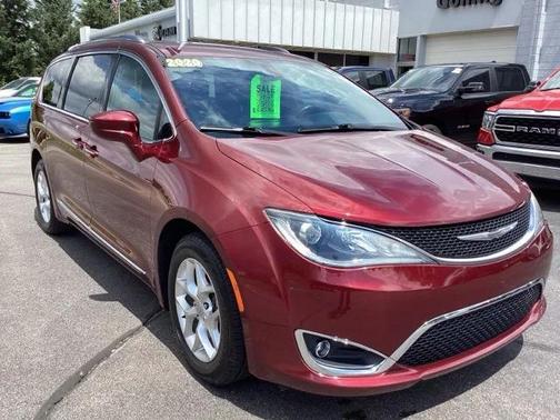 2020 Chrysler Pacifica 35th Anniversary Touring L