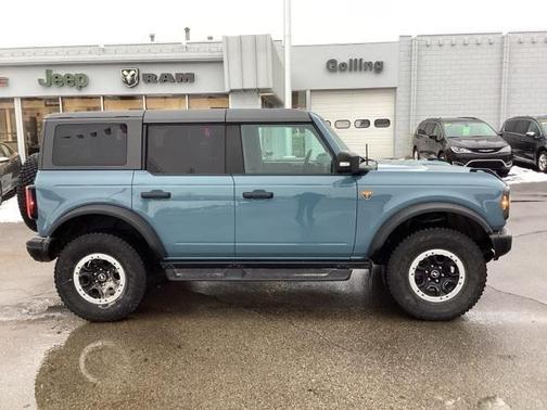 2023 Ford Bronco Badlands