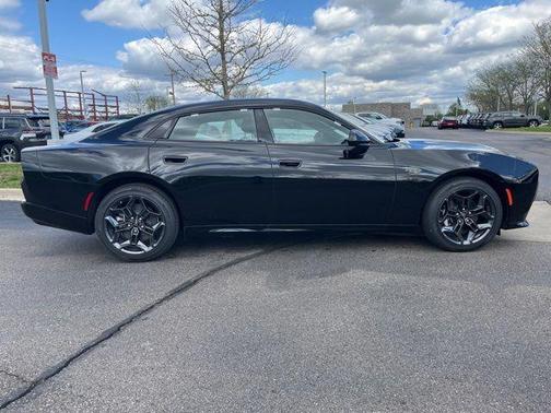 Diamond Black 2026 Dodge Charger R/T
