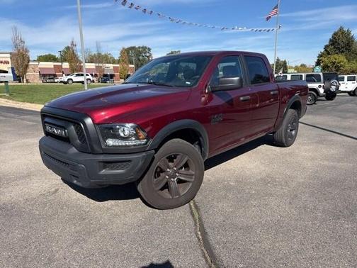 2024 RAM 1500 Classic Warlock Crew Cab 4x4 57' Box