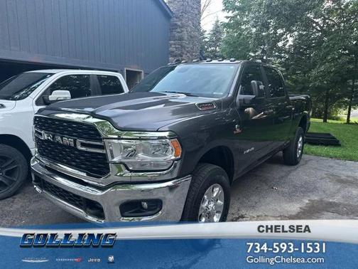 2023 RAM 2500 Big Horn Crew Cab 4x4 64' Box
