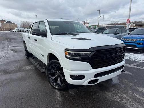 2023 RAM 1500 Limited Crew Cab 4x4 57' Box