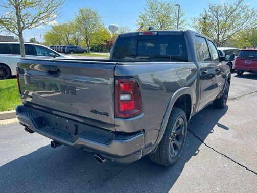 Granite Crystal Clearcoat Metallic 2026 RAM 1500 Big Horn/Lone Star