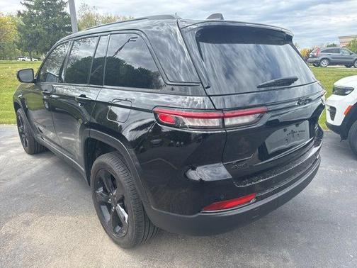 Diamond Black 2024 Jeep Grand Cherokee Limited