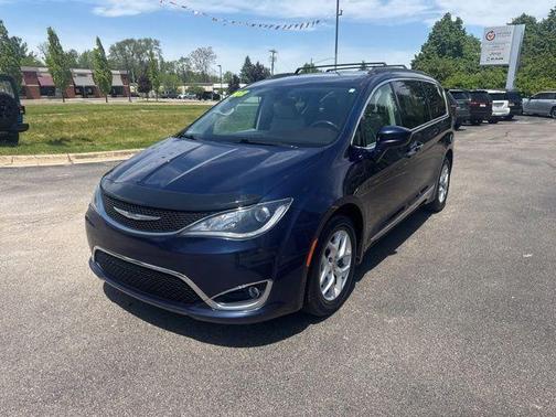 Jazz Blue Pearlcoat 2017 Chrysler Pacifica Touring-L