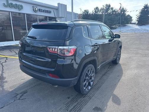 2021 Jeep Compass 80th Special Edition
