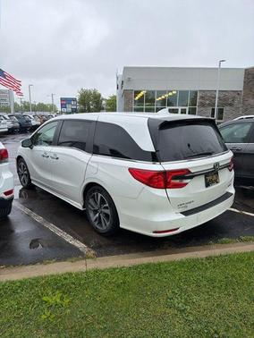 Platinum White Pearl 2021 Honda Odyssey Touring