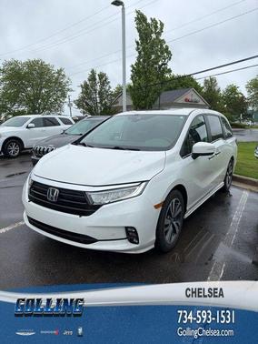 Platinum White Pearl 2021 Honda Odyssey Touring