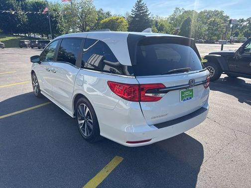 Platinum White Pearl 2021 Honda Odyssey Touring