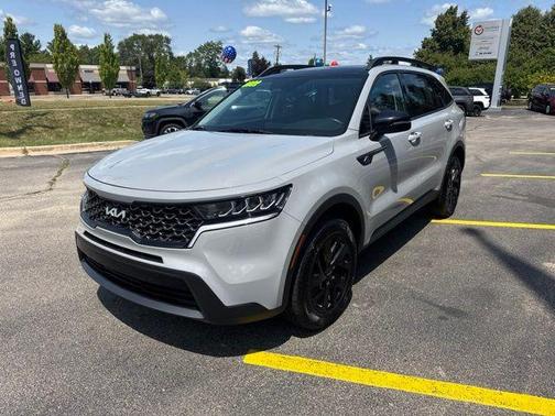 Wolf Gray 2022 Kia Sorento S