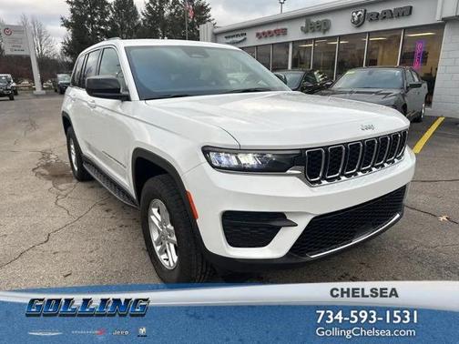 2025 Jeep Grand Cherokee Laredo 4x4