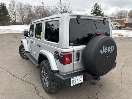 2024 Jeep Wrangler Sahara