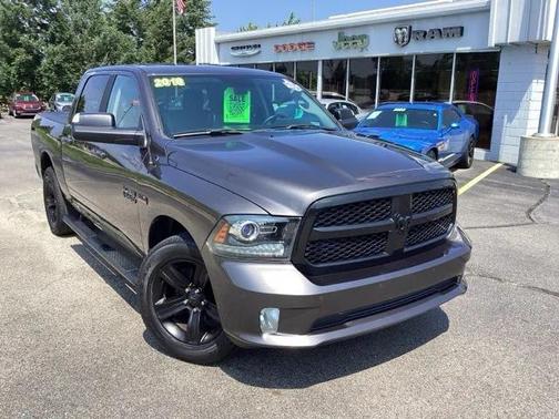 2018 RAM 1500 Night Crew Cab 4x4 57' Box