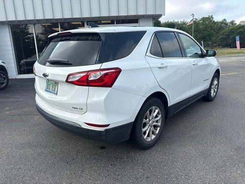 Summit White 2019 Chevrolet Equinox 2LT