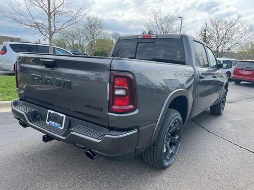 Granite Crystal Clearcoat Metallic 2026 RAM 1500 Big Horn/Lone Star