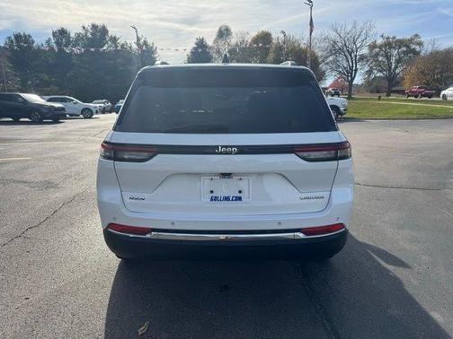 2023 Jeep Grand Cherokee Laredo