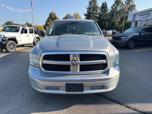 2020 RAM 1500 Classic SLT Crew Cab 4x4 64' Box