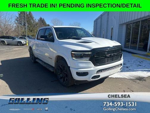 Bright White Clearcoat 2021 RAM 1500 Laramie