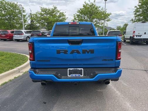 Hydro Blue Pearlcoat 2026 RAM 1500 Big Horn/Lone Star