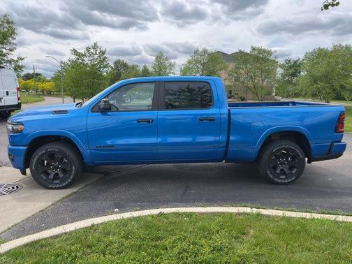 Hydro Blue Pearlcoat 2026 RAM 1500 Big Horn/Lone Star