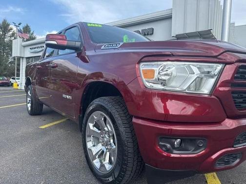 2022 RAM 1500 Big Horn Crew Cab 4x4 57' Box