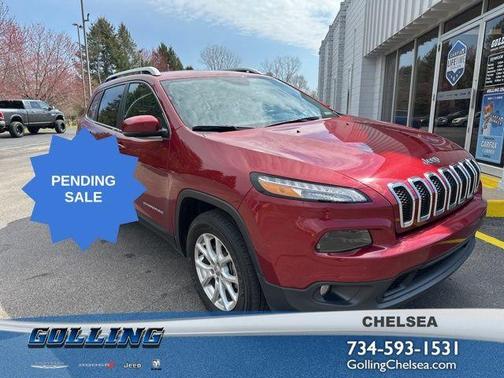 Deep Cherry Red Crystal Pearlcoat 2017 Jeep Cherokee Latitude