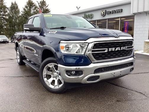 2022 RAM 1500 Big Horn Quad Cab 4x4 64' Box