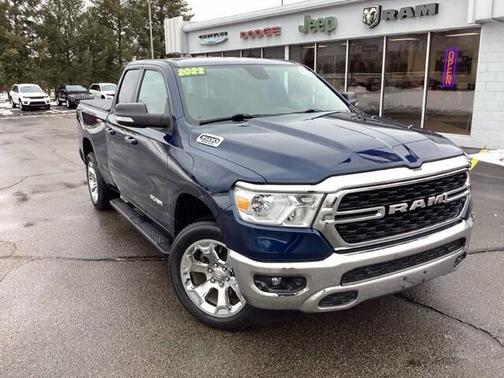 2022 RAM 1500 Big Horn Quad Cab 4x4 64' Box