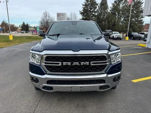 2022 RAM 1500 Big Horn Quad Cab 4x4 64' Box