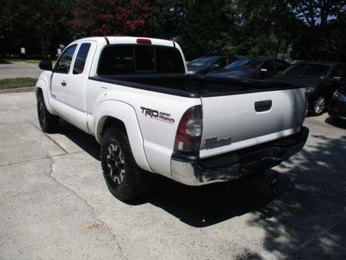 2013 Toyota Tacoma Base