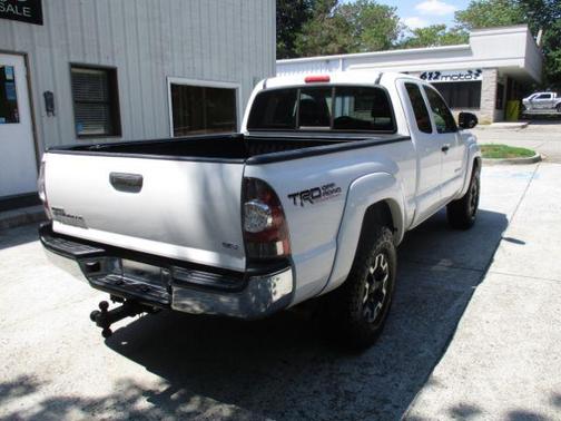 2013 Toyota Tacoma Base