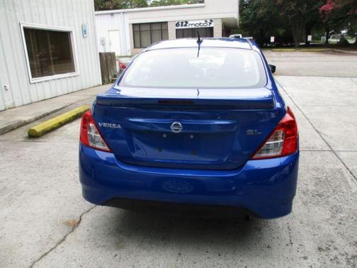 2017 Nissan Versa 1.6 SL