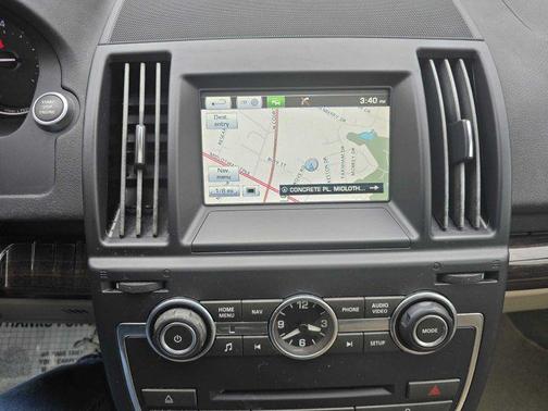 2014 Land Rover LR2 Base