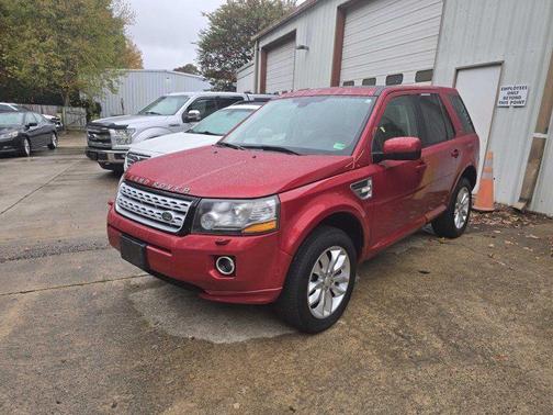 2014 Land Rover LR2 Base