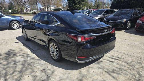 Black 2019 Lexus ES 300h Ultra Luxury