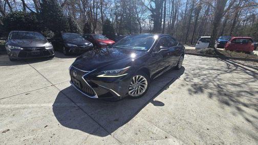 Black 2019 Lexus ES 300h Ultra Luxury