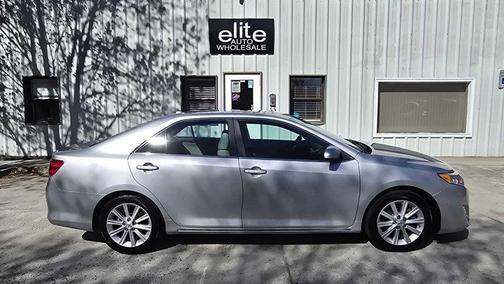 Silver 2012 Toyota Camry Hybrid XLE