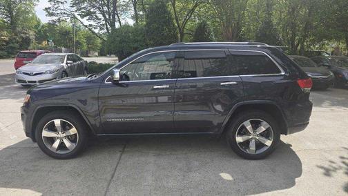 Gray 2014 Jeep Grand Cherokee Overland
