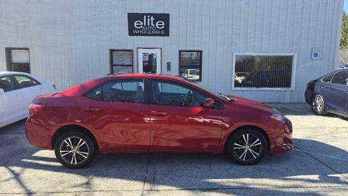 2018 Toyota Corolla SLEEK WITH EFFICIENT CVTI-S AND PERFORMANCE