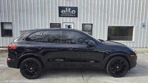 2018 Porsche Cayenne Platinum Edition