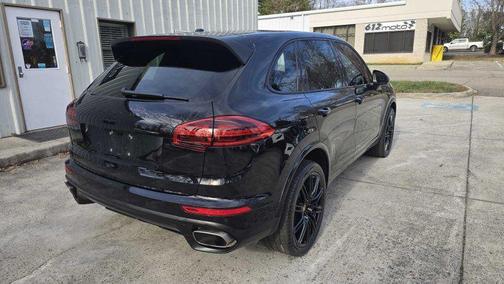 2018 Porsche Cayenne Platinum Edition
