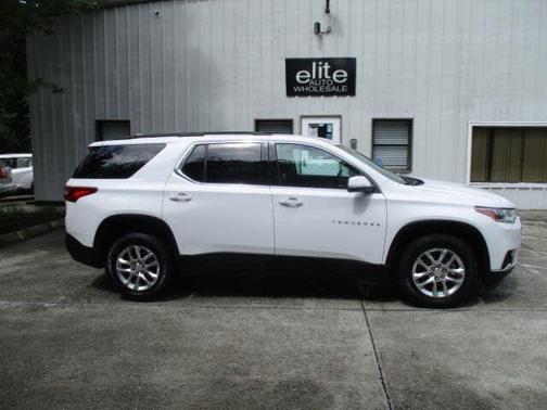 2021 Chevrolet Traverse LT Cloth