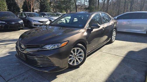 2018 Toyota Camry ONE-OWNER WITH POWERFUL