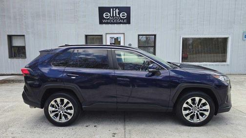 2019 Toyota RAV4 XLE Premium